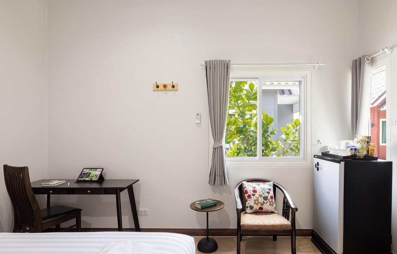 Picha Ville Resort Watthana Nakhon Eksteriør billede