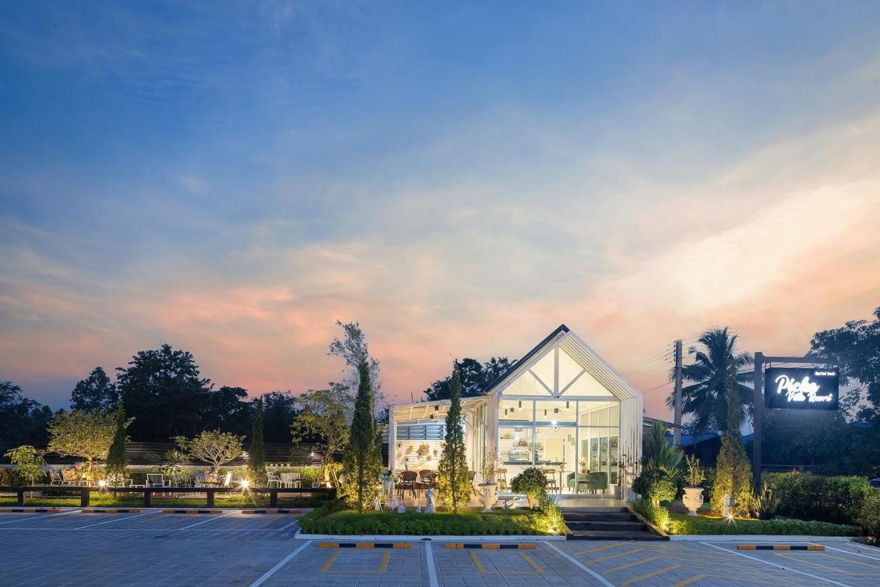 Picha Ville Resort Watthana Nakhon Eksteriør billede